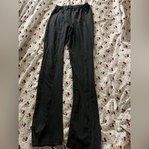 Feel free to offer willing to negotiate💕